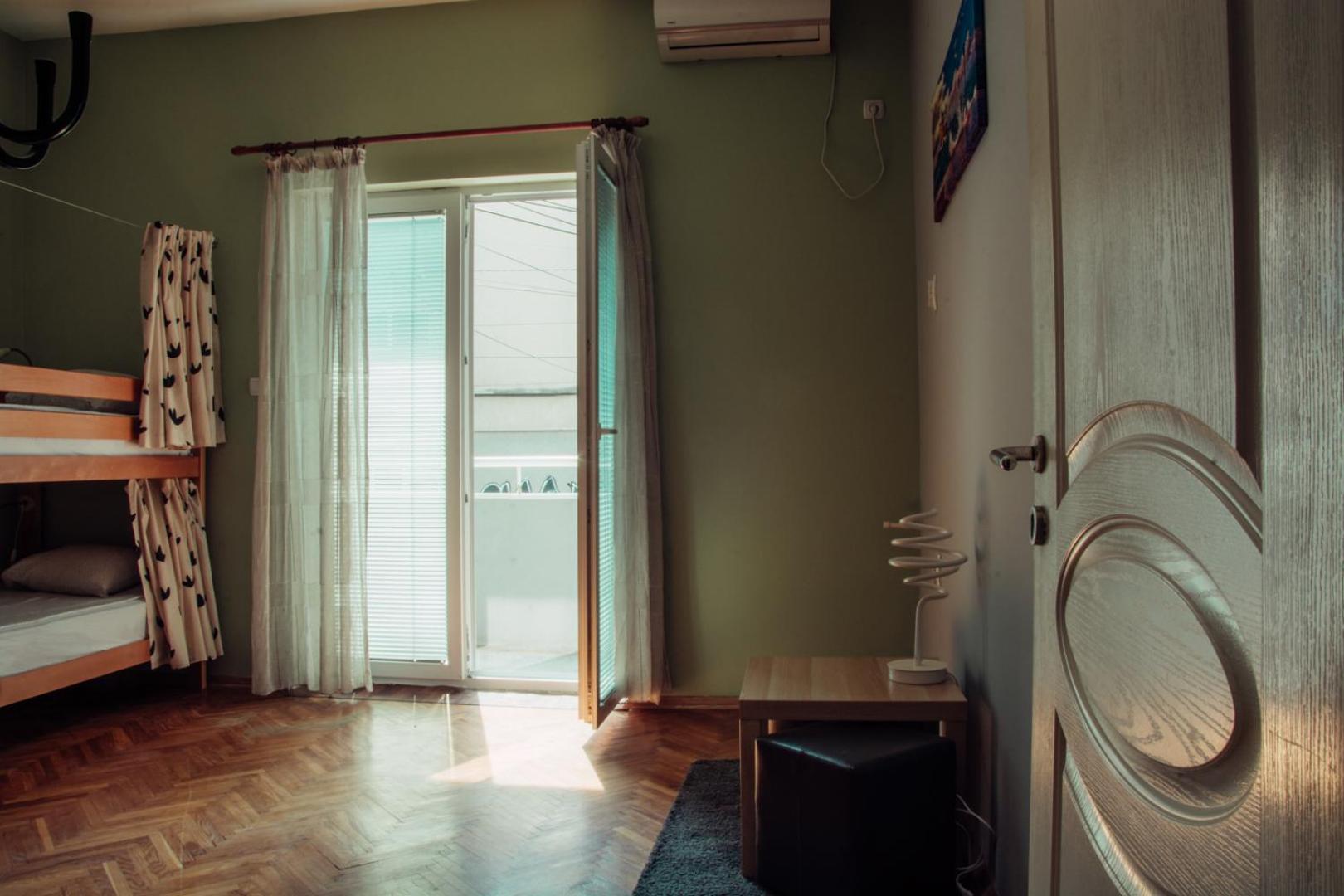 Skopje Downtown Hostel Extérieur photo